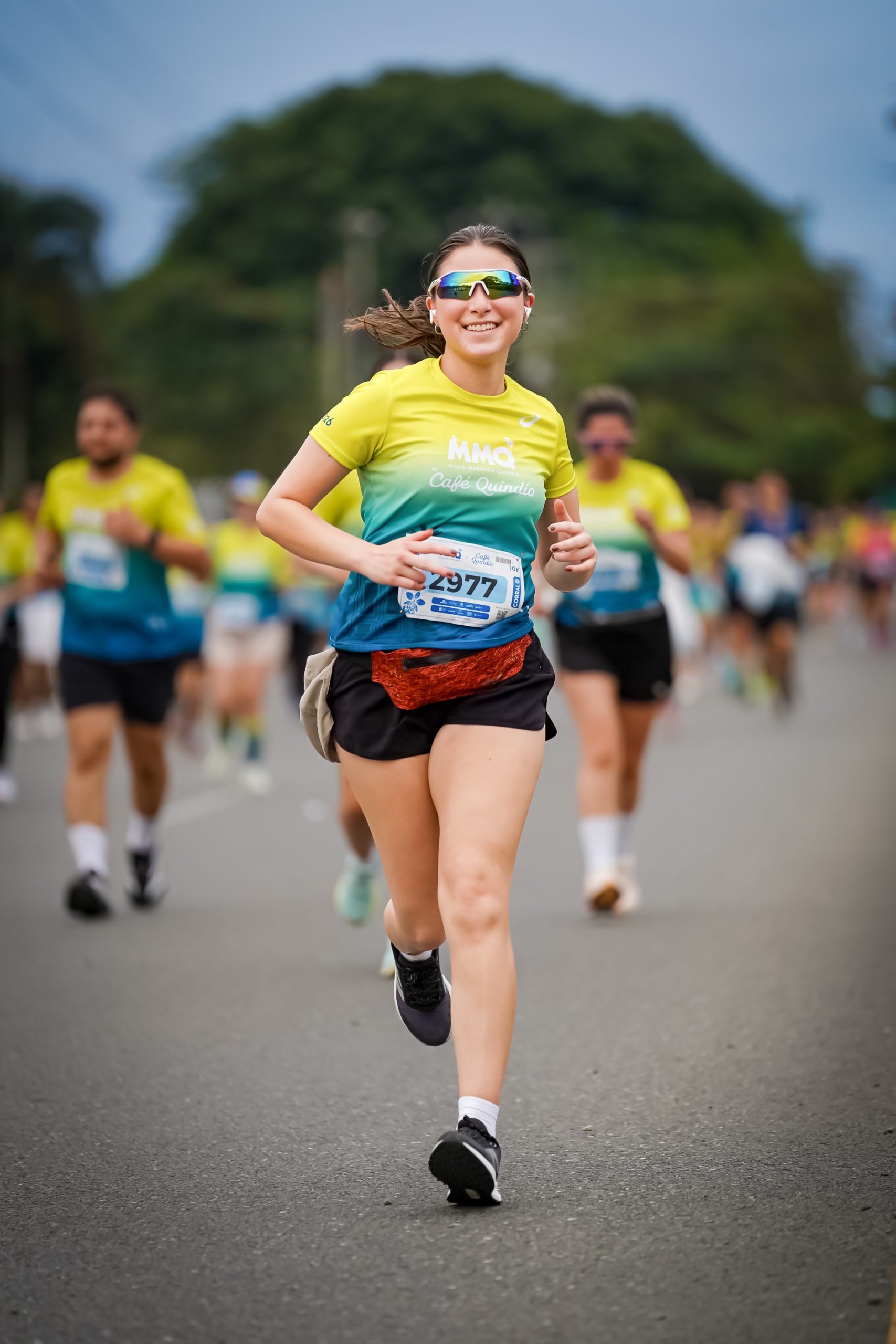 Corredores de la Media Maratón Quindío durante la carrera